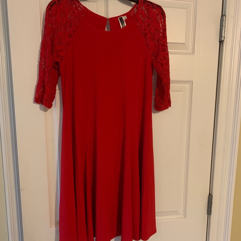 Julian Taylor Size 4 Business Appropriate Dress